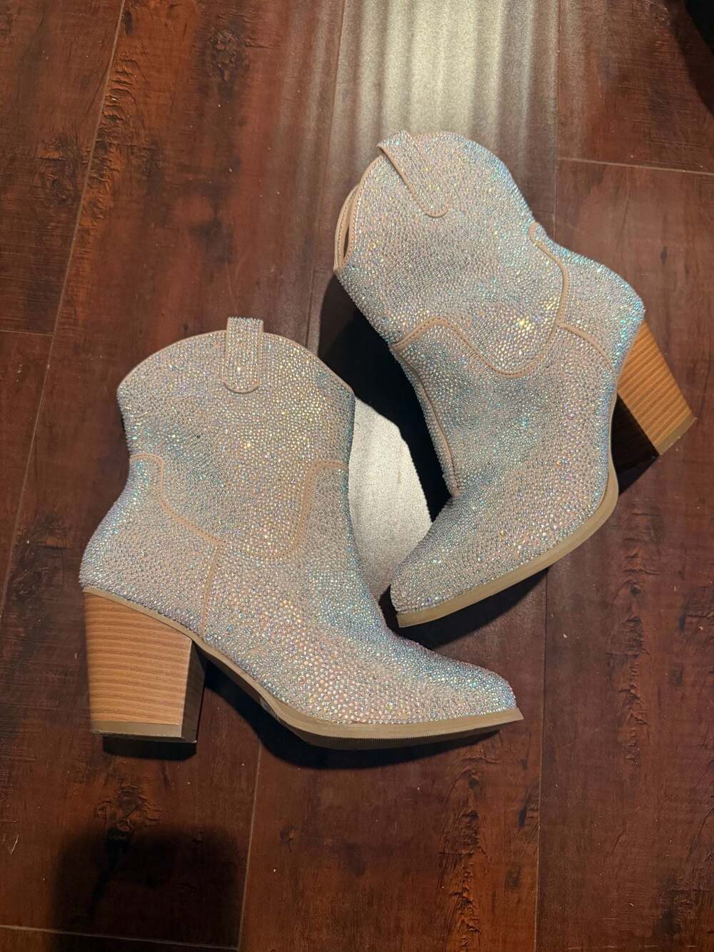 Torrid Rhinestone Embellished Western Bootie pre-loved in EUC Sz.8